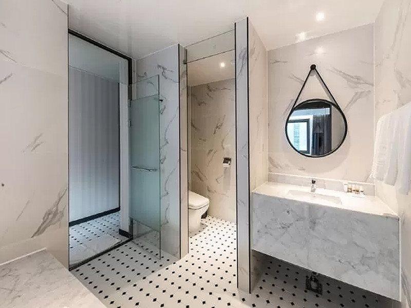 Brown Dot Hotel Jinju Ngoại thất bức ảnh