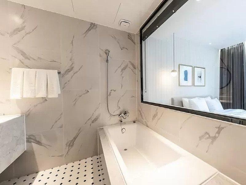 Brown Dot Hotel Jinju Ngoại thất bức ảnh
