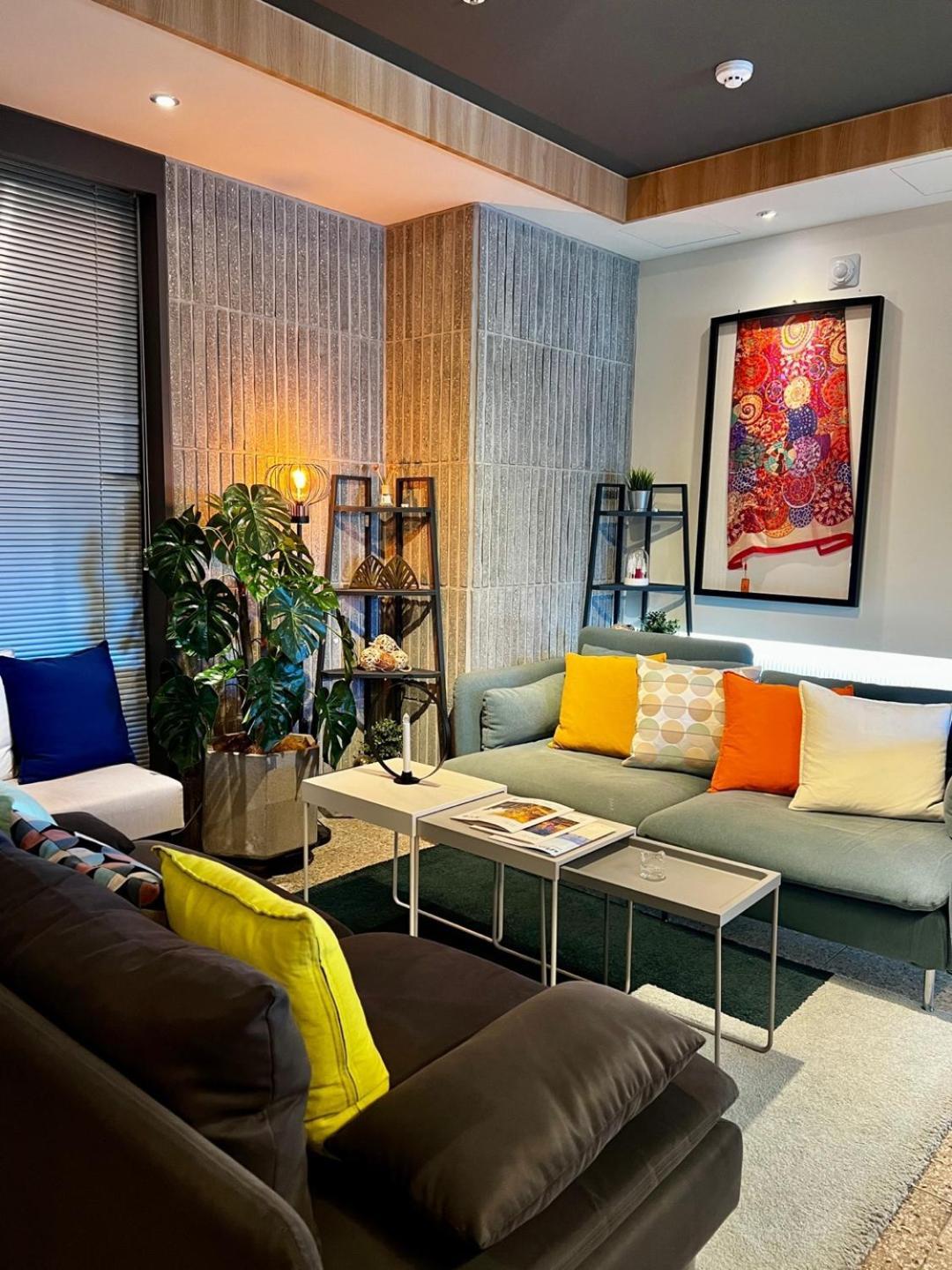 Brown Dot Hotel Jinju Ngoại thất bức ảnh
